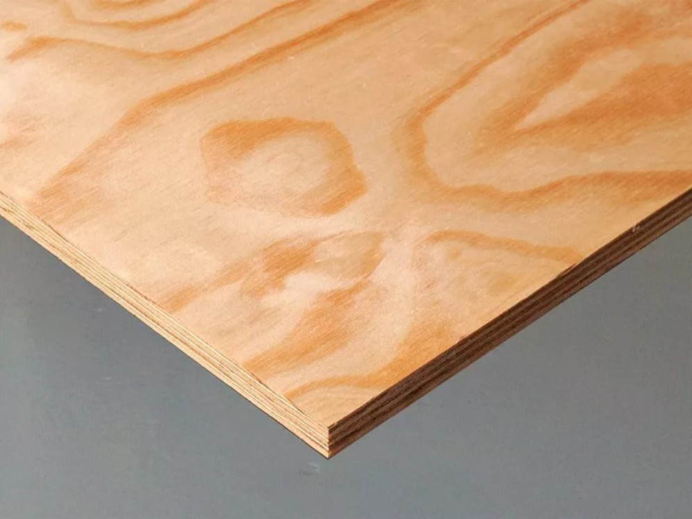Universal Pine Plywood B/B
